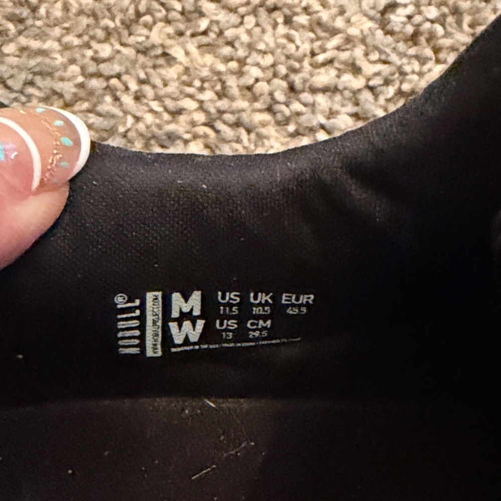 NOBULL Men's Black Sneakers - Picture 4 of 6